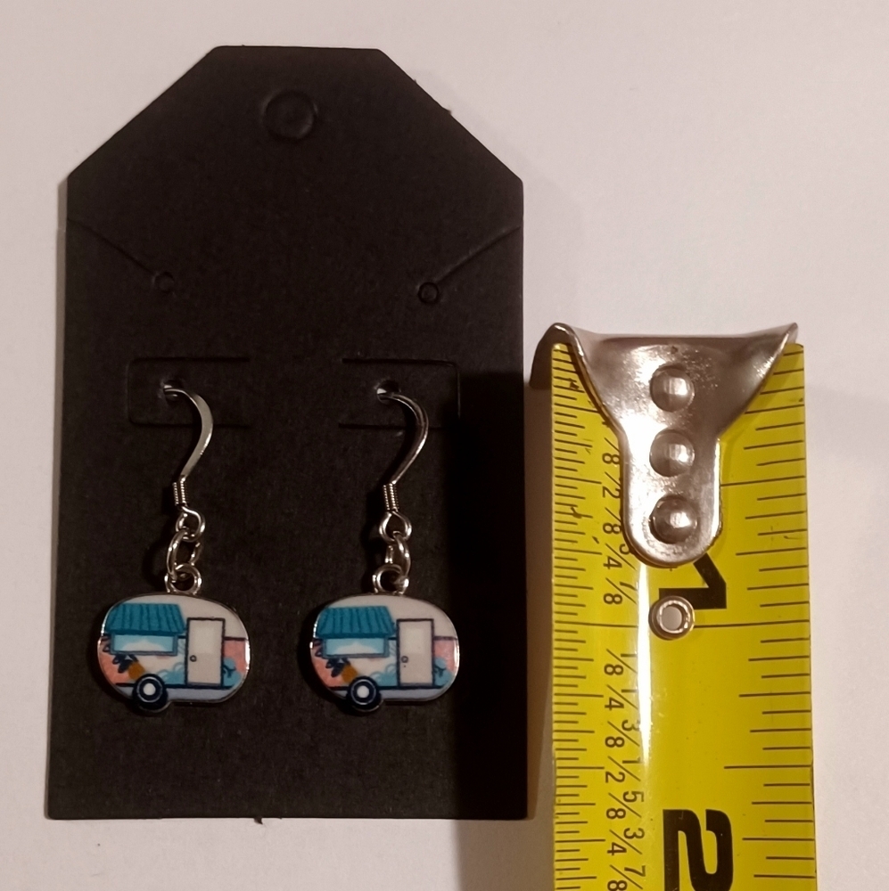 Handmade Retro Camper Dangle Earrings – New 🏕️ - Picture 2 of 3